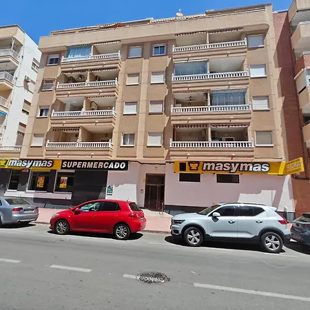 公寓 Floor With Terrace Near The *