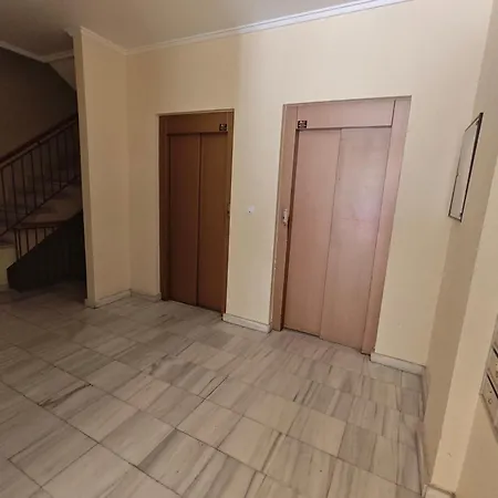 Floor With Terrace Near The Apartment Torrevieja